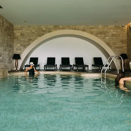 - Real Abadia Congress&spa Villa *
